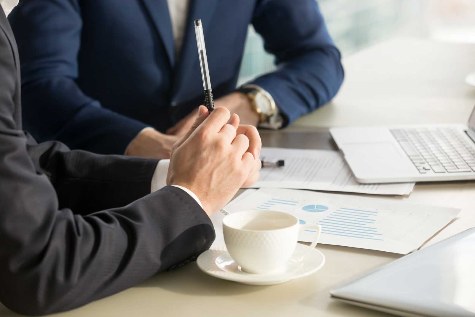 What are the Advantages and Disadvantages between Forming an LLC or a